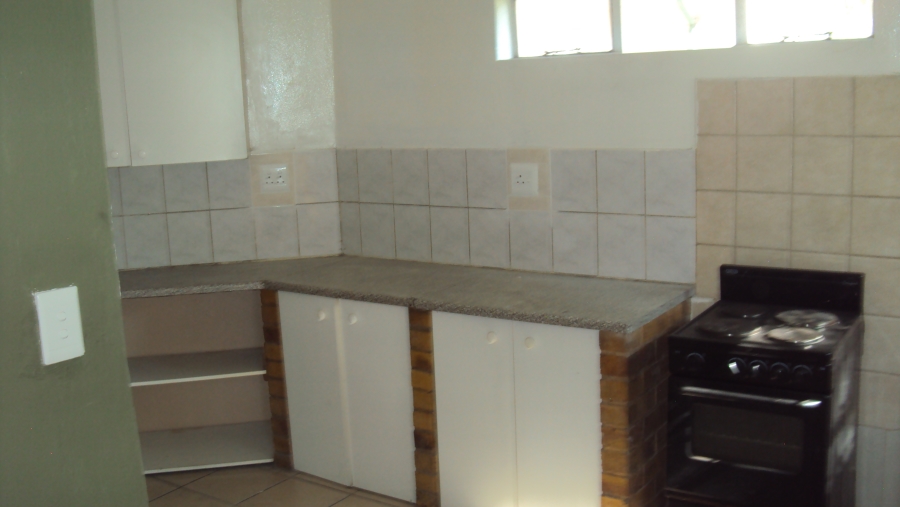 6 Bedroom Property for Sale in Kempton Park Ext 2 Gauteng