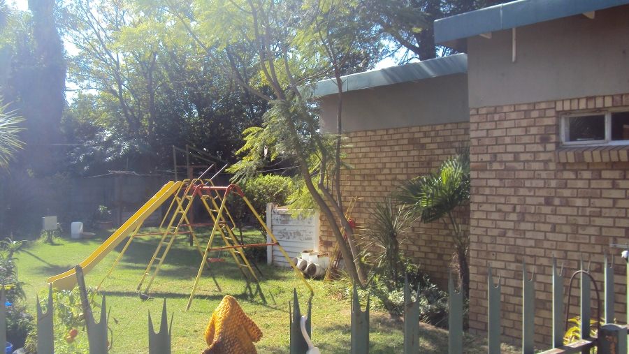 6 Bedroom Property for Sale in Kempton Park Ext 2 Gauteng