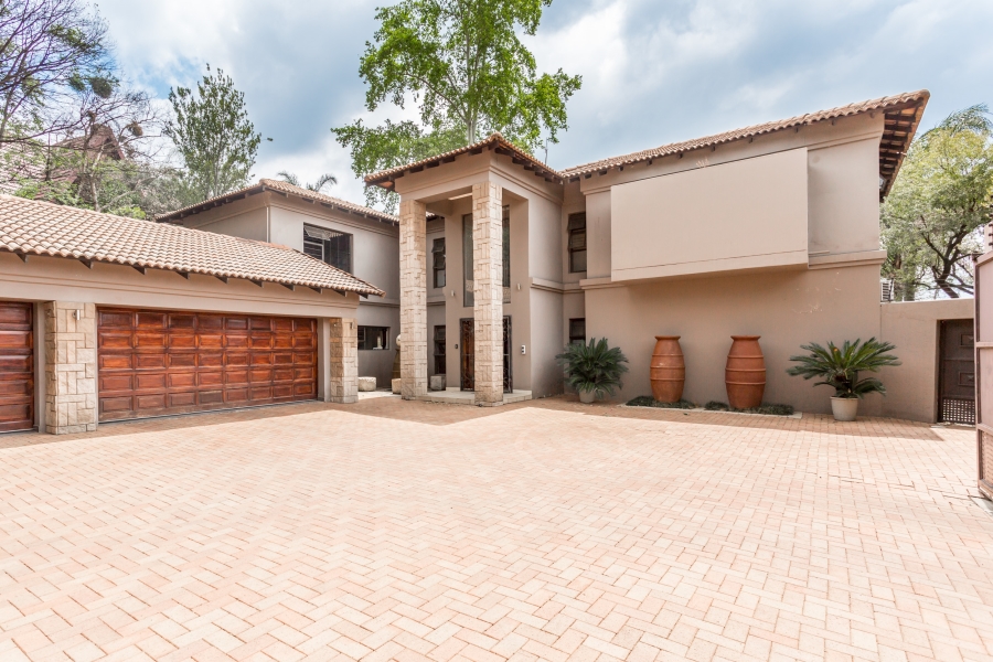 5 Bedroom Property for Sale in Bryanston East Gauteng