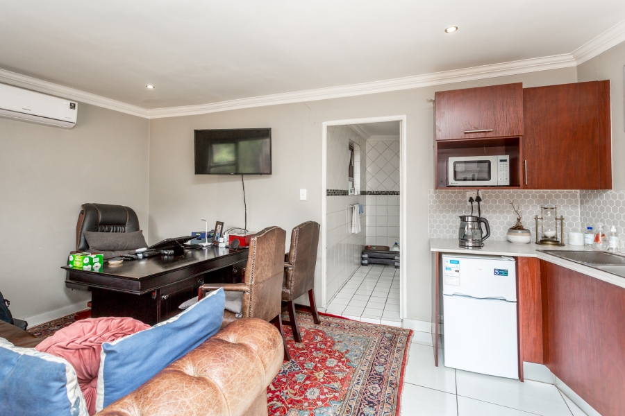 5 Bedroom Property for Sale in Bryanston East Gauteng