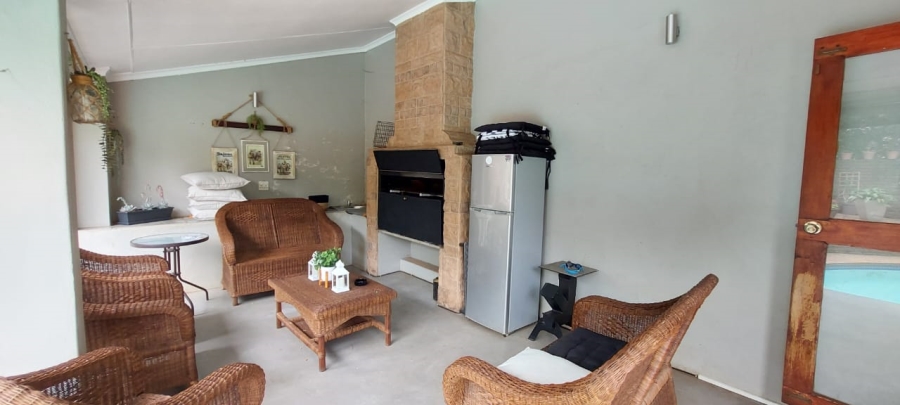 4 Bedroom Property for Sale in Roodekrans Gauteng