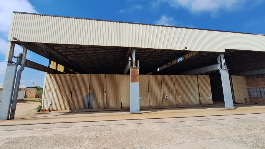 To Let commercial Property for Rent in Factoria Gauteng