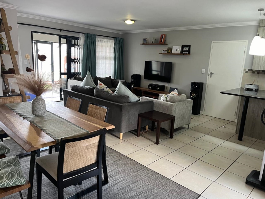 3 Bedroom Property for Sale in Amberfield Valley Gauteng