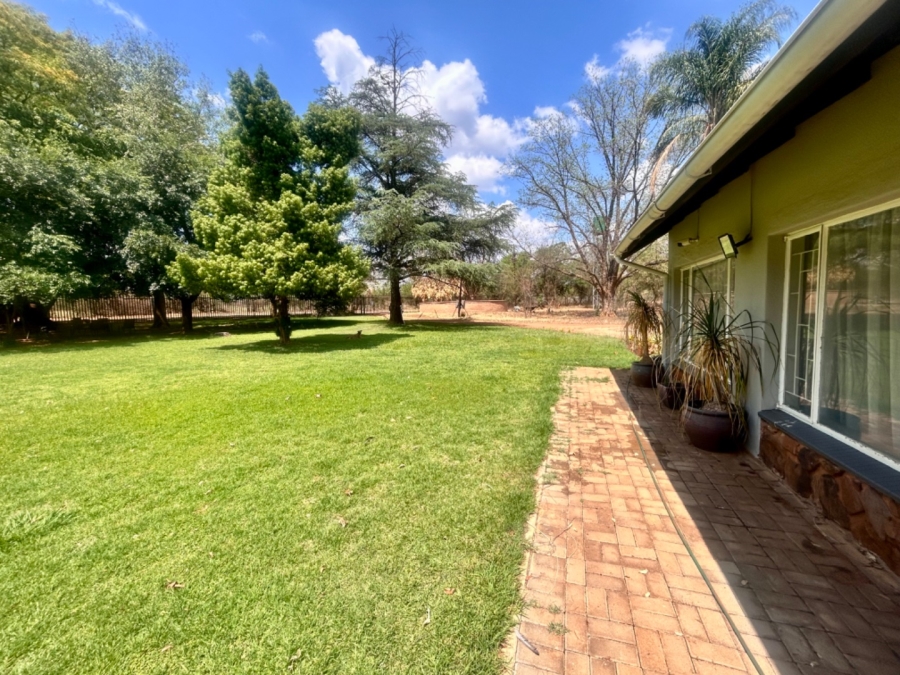 3 Bedroom Property for Sale in Kameeldrift East Gauteng