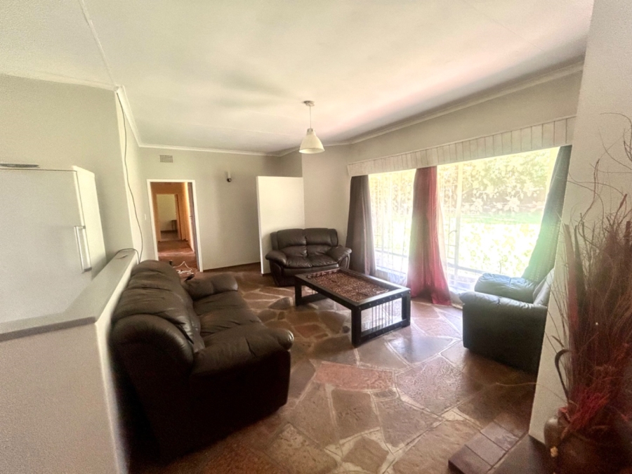 3 Bedroom Property for Sale in Kameeldrift East Gauteng