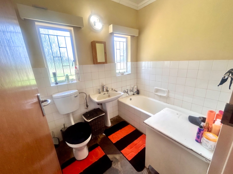 3 Bedroom Property for Sale in Kameeldrift East Gauteng