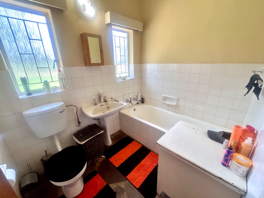 3 Bedroom Property for Sale in Kameeldrift East Gauteng