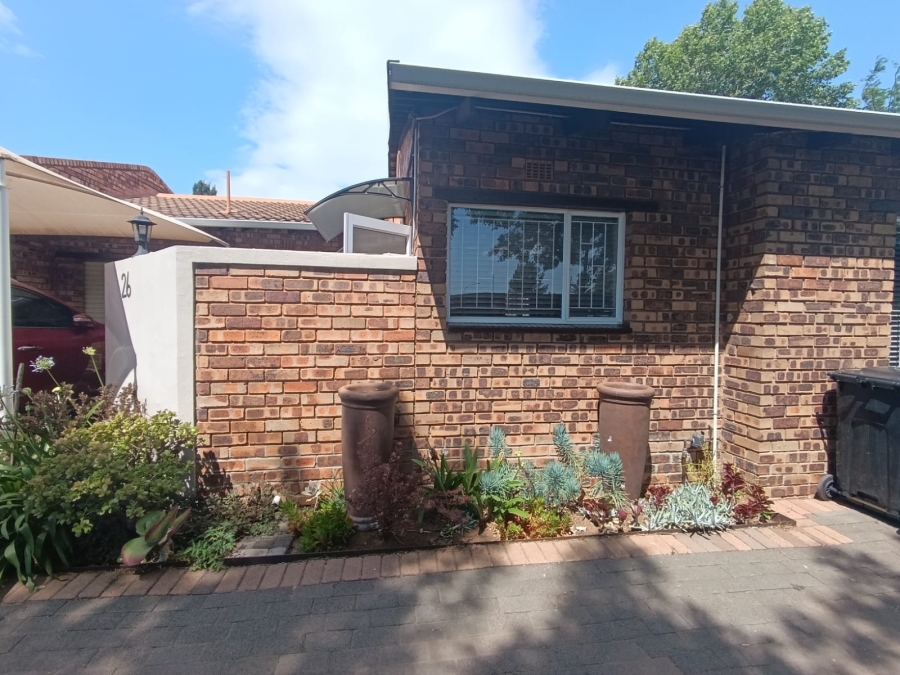 3 Bedroom Property for Sale in Brackenhurst Gauteng