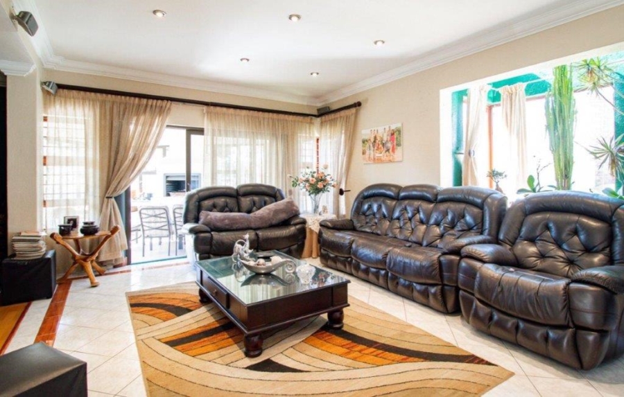 4 Bedroom Property for Sale in Marais Steyn Park Gauteng