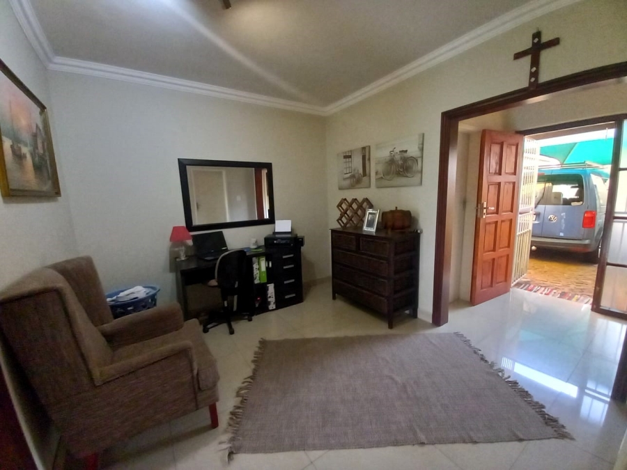 3 Bedroom Property for Sale in Aston Manor Gauteng