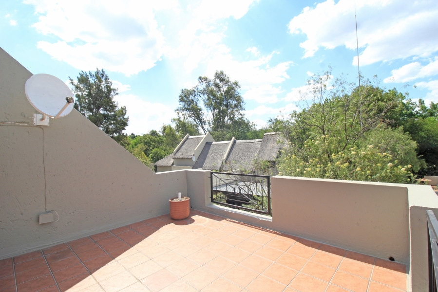 2 Bedroom Property for Sale in Sharonlea Gauteng