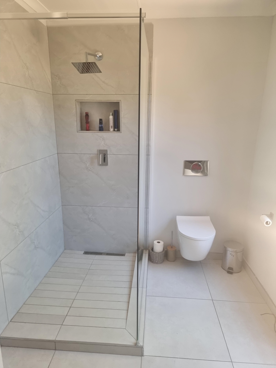 To Let 4 Bedroom Property for Rent in Broadacres Gauteng