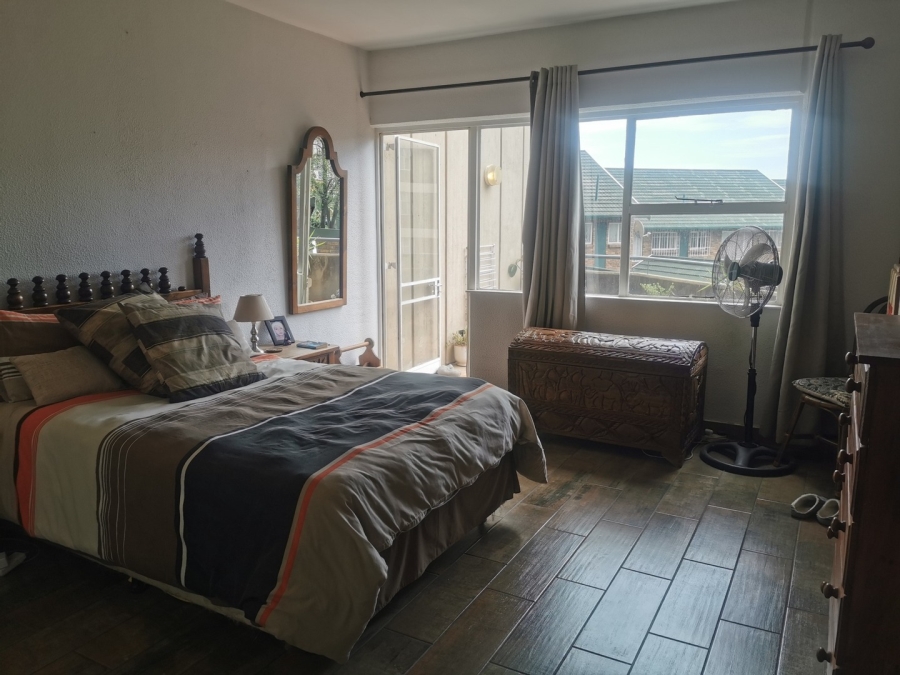 2 Bedroom Property for Sale in Primrose Hill Gauteng