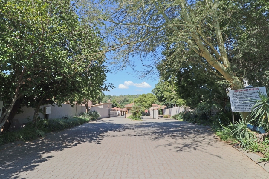 3 Bedroom Property for Sale in Edenburg Gauteng