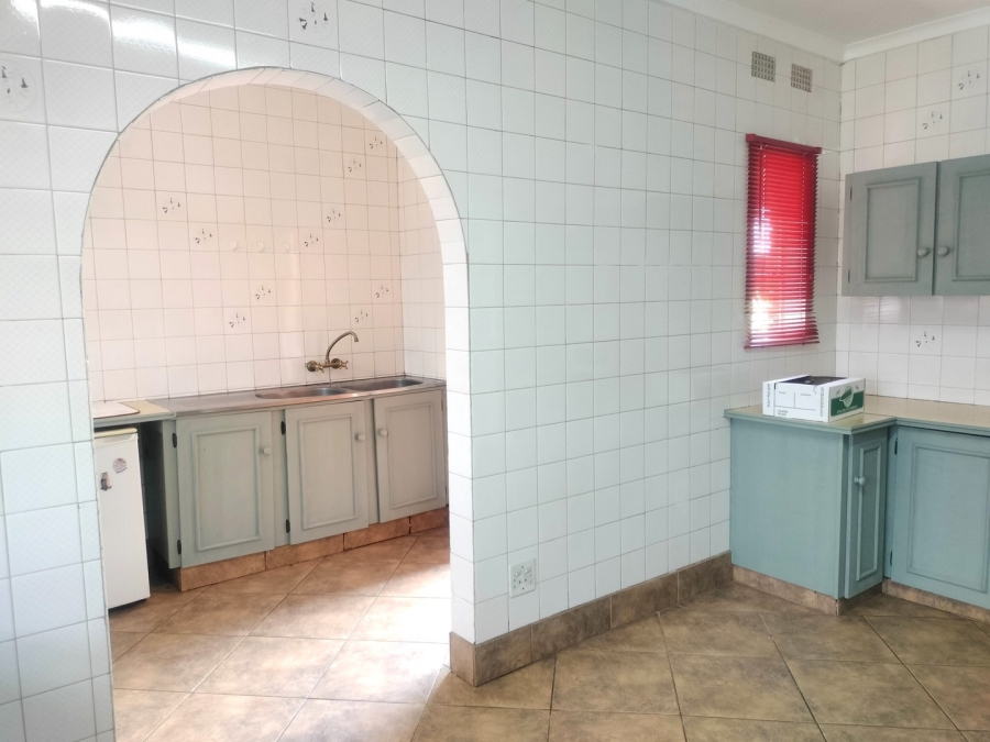 3 Bedroom Property for Sale in Glen Marais Gauteng