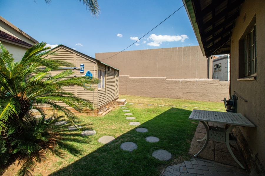 3 Bedroom Property for Sale in Van Riebeeck Park Gauteng