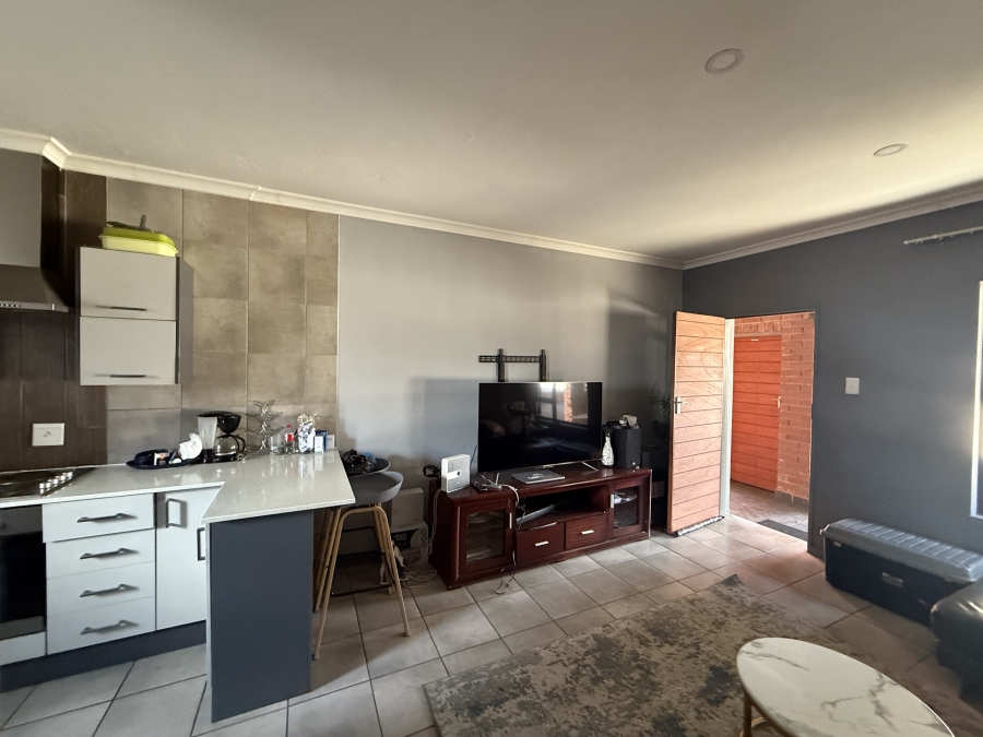 2 Bedroom Property for Sale in Mindalore Gauteng