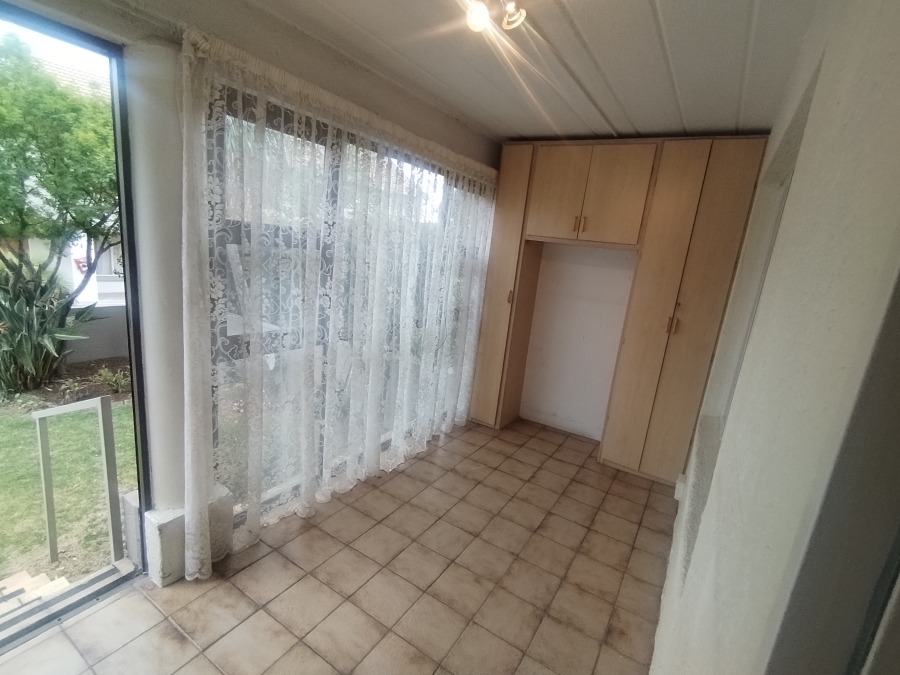 2 Bedroom Property for Sale in Eden Glen Gauteng