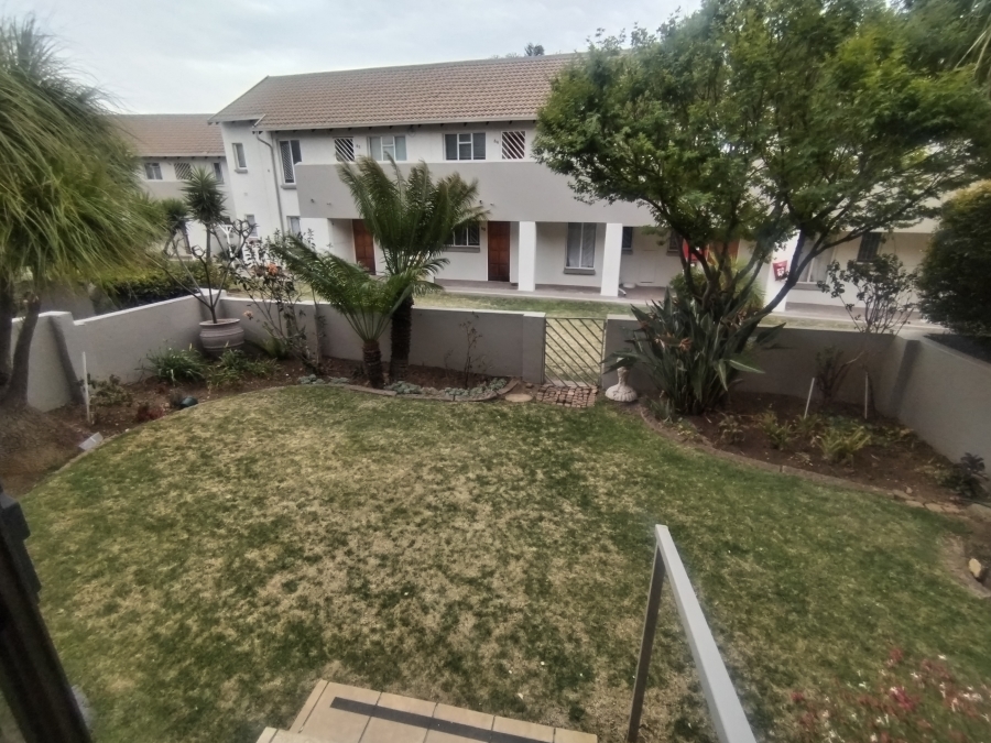 2 Bedroom Property for Sale in Eden Glen Gauteng