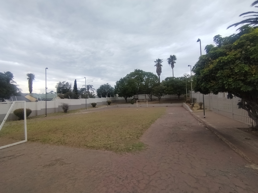 2 Bedroom Property for Sale in Eden Glen Gauteng