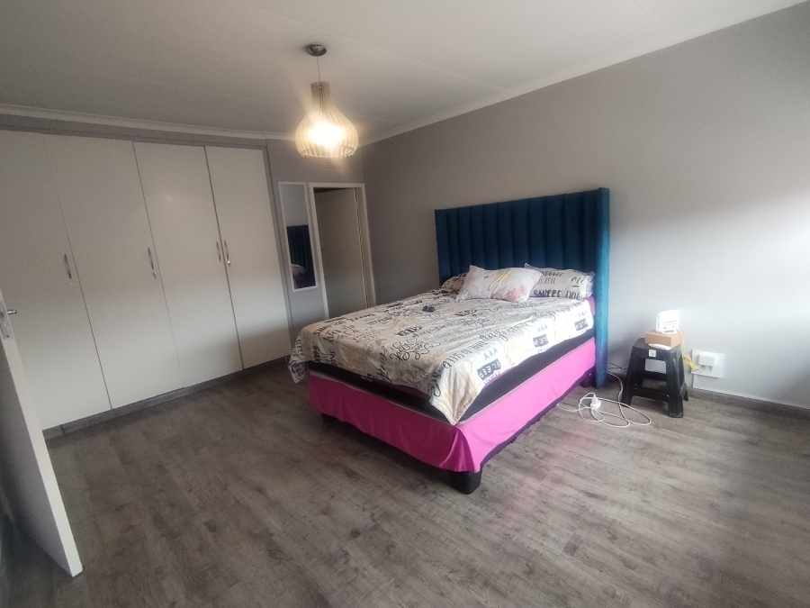 3 Bedroom Property for Sale in Eastleigh Gauteng