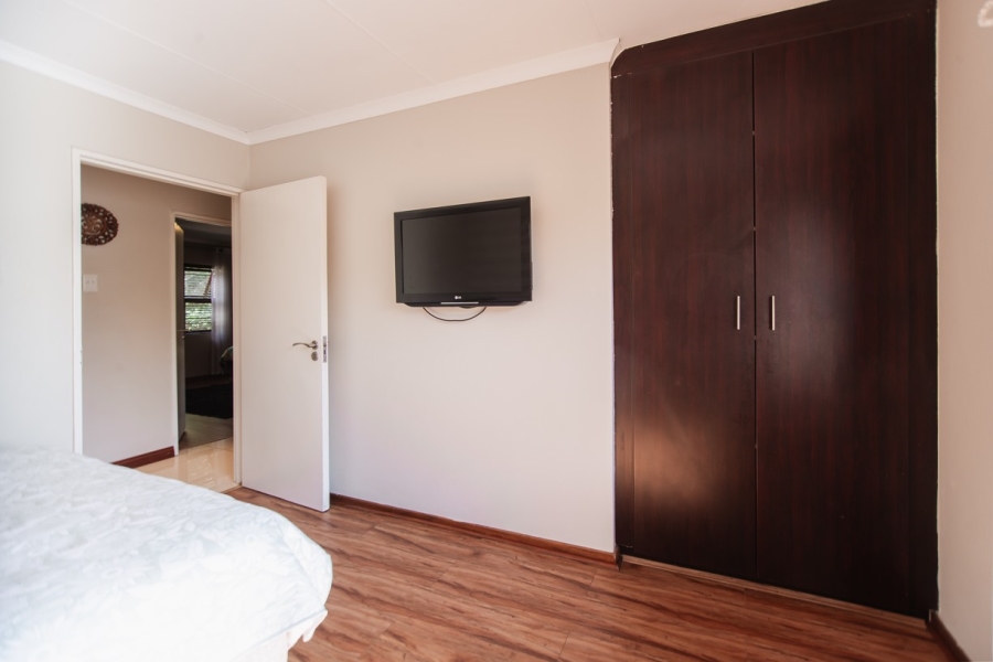 3 Bedroom Property for Sale in Greenstone Hill Gauteng