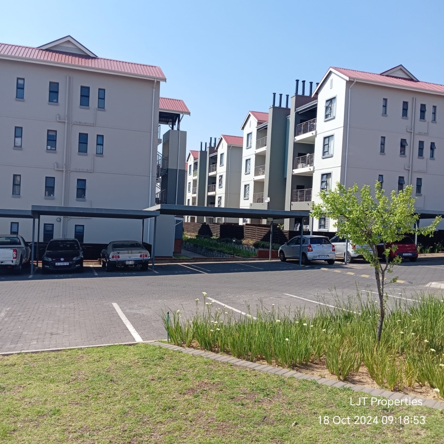 To Let 1 Bedroom Property for Rent in Modderfontein Gauteng