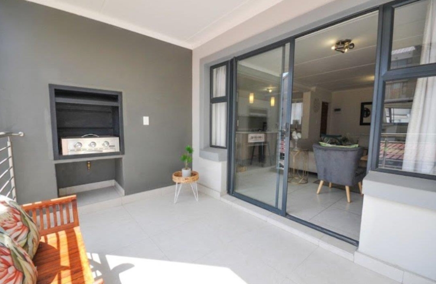 To Let 1 Bedroom Property for Rent in Modderfontein Gauteng