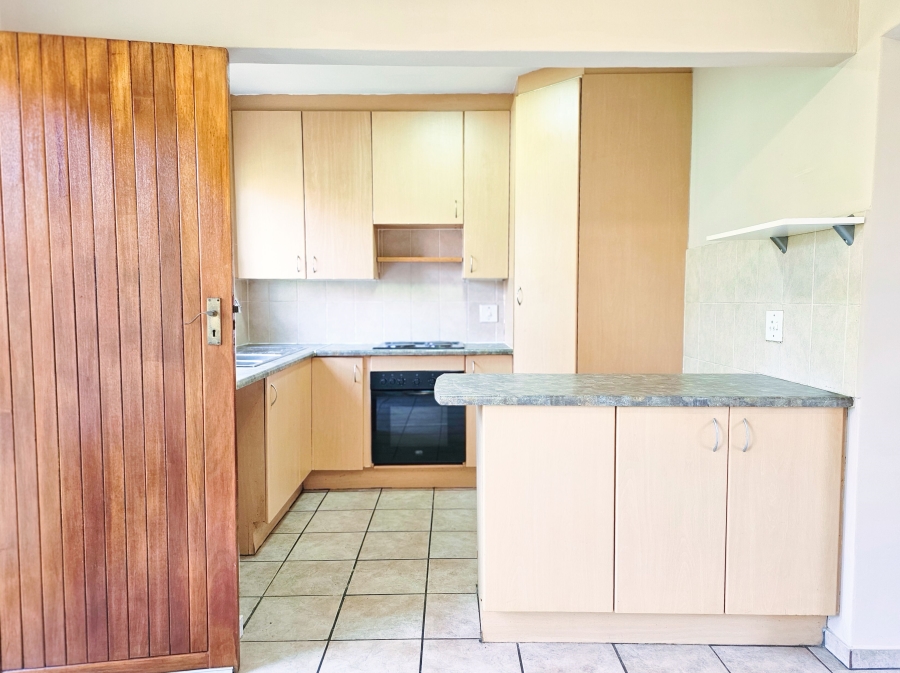 3 Bedroom Property for Sale in Honeydew Manor Gauteng