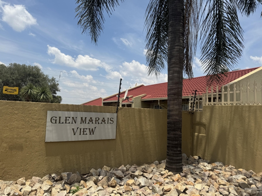 2 Bedroom Property for Sale in Birchleigh Gauteng