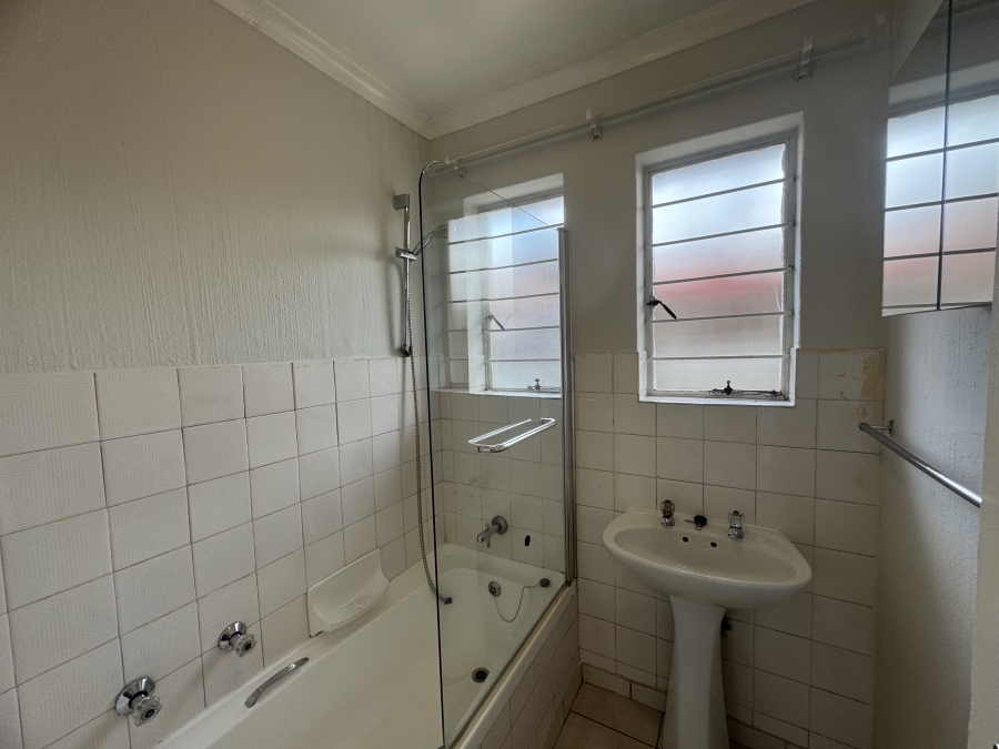 2 Bedroom Property for Sale in Birchleigh Gauteng