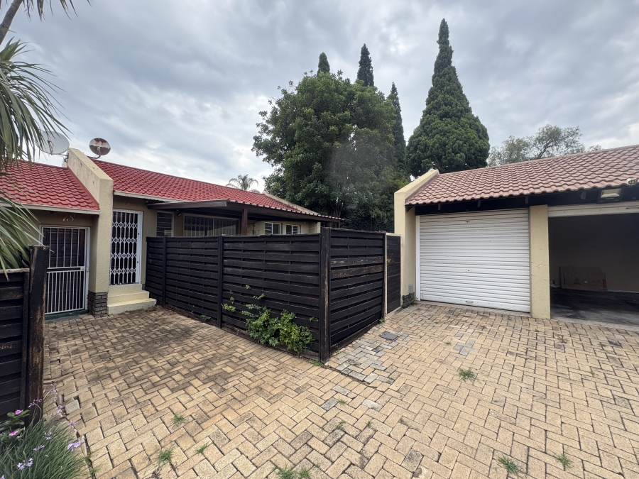 2 Bedroom Property for Sale in Birchleigh Gauteng