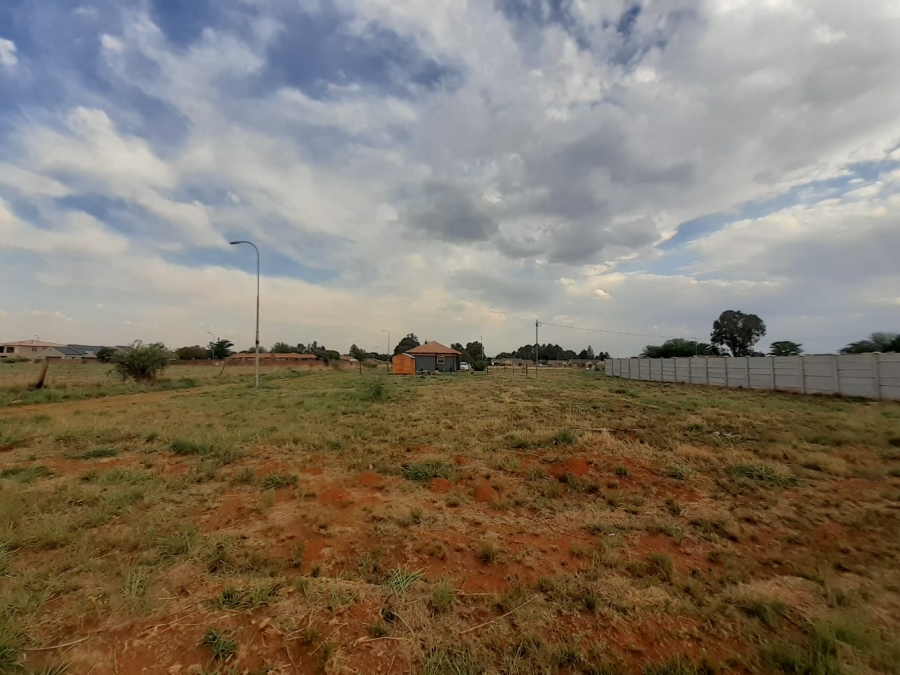 0 Bedroom Property for Sale in Kookrus Gauteng