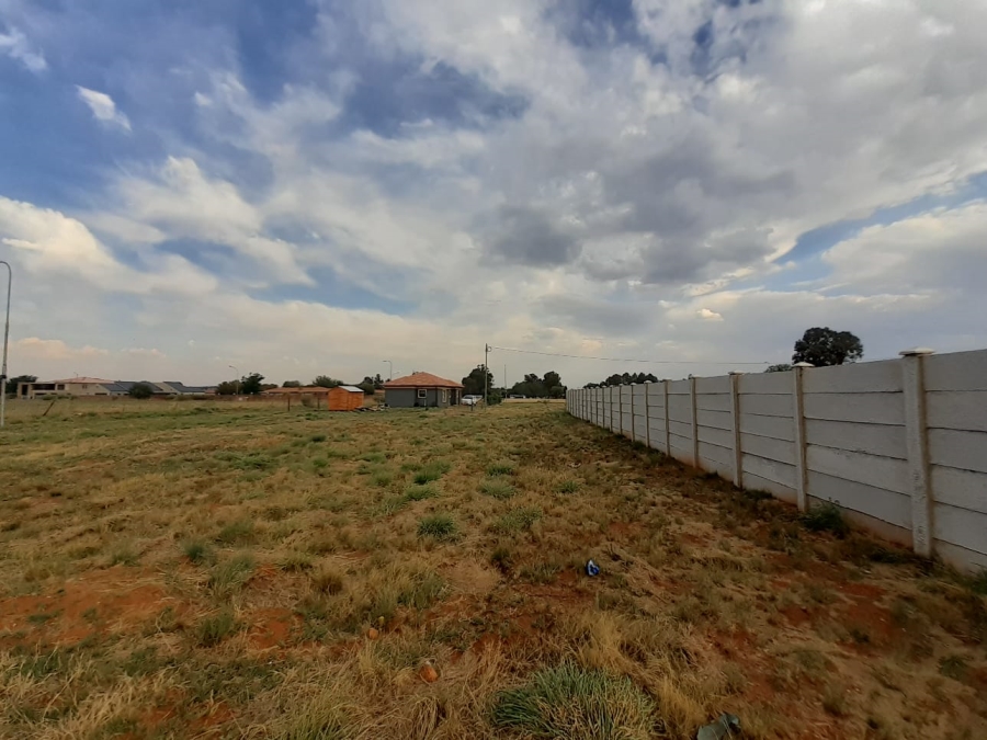 0 Bedroom Property for Sale in Kookrus Gauteng