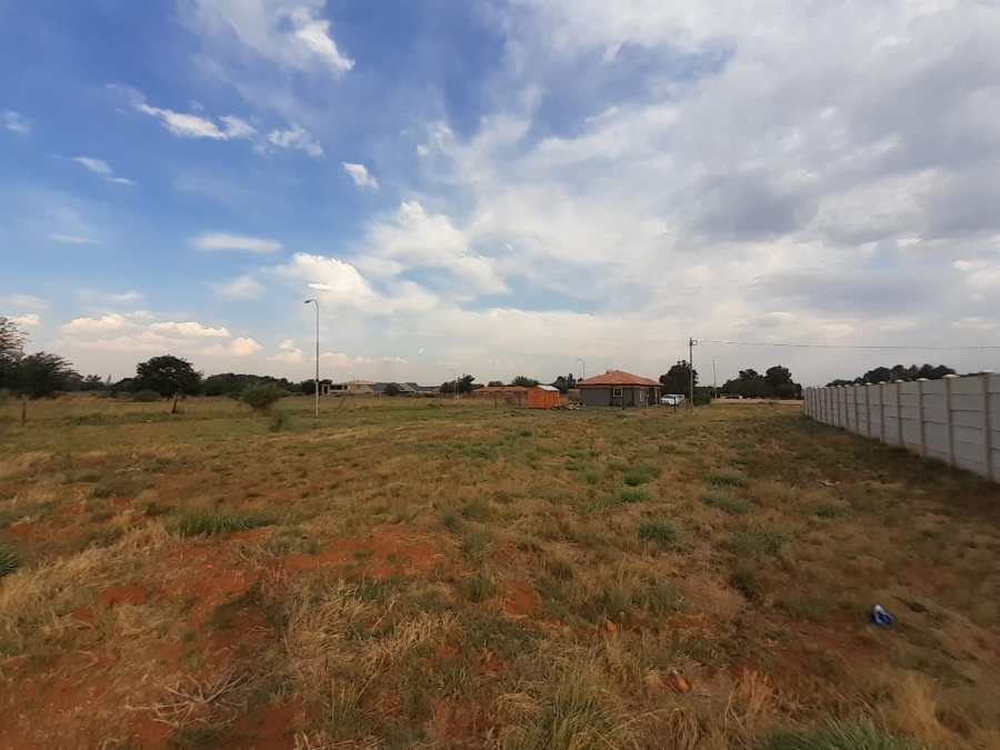 0 Bedroom Property for Sale in Kookrus Gauteng