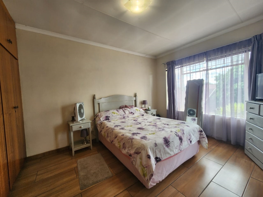 2 Bedroom Property for Sale in Three Rivers Gauteng