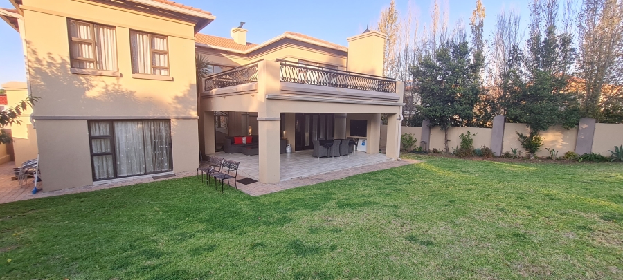 4 Bedroom Property for Sale in Blue Valley Golf Estate Gauteng