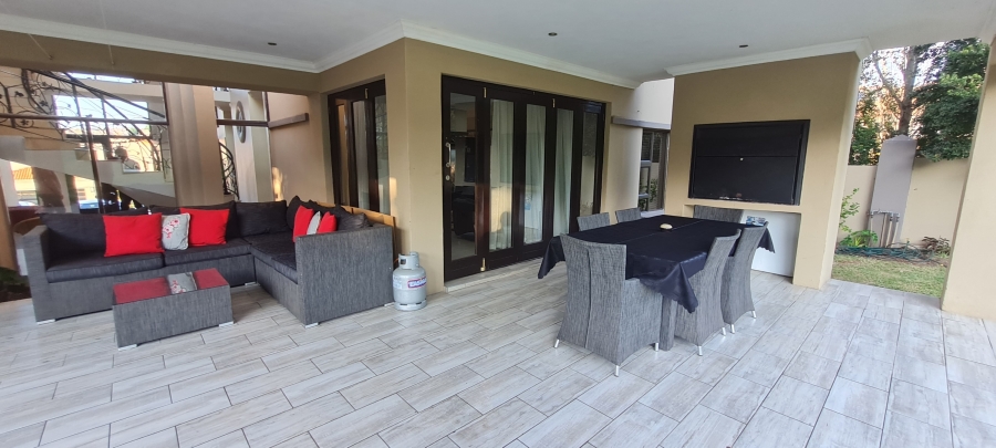 4 Bedroom Property for Sale in Blue Valley Golf Estate Gauteng