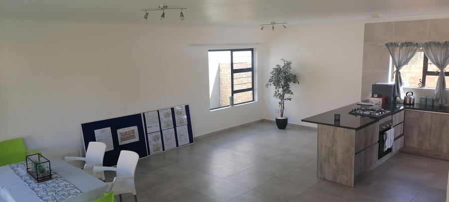 3 Bedroom Property for Sale in Radiokop Gauteng