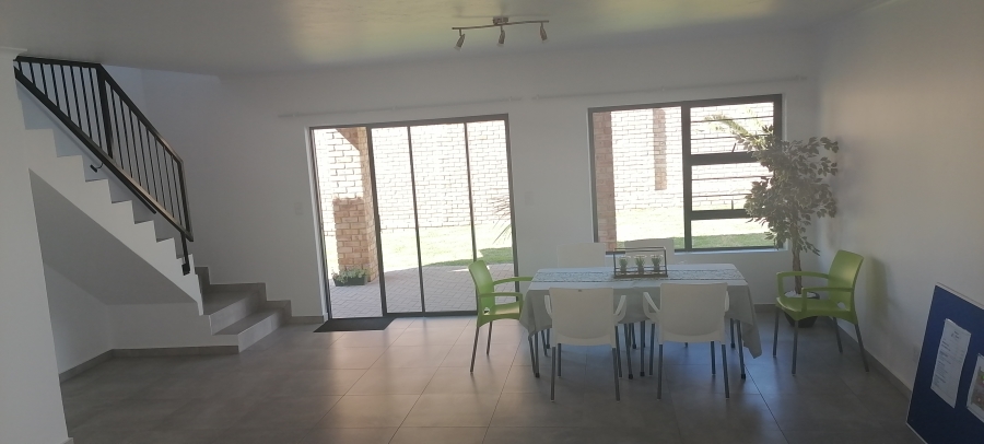 3 Bedroom Property for Sale in Radiokop Gauteng