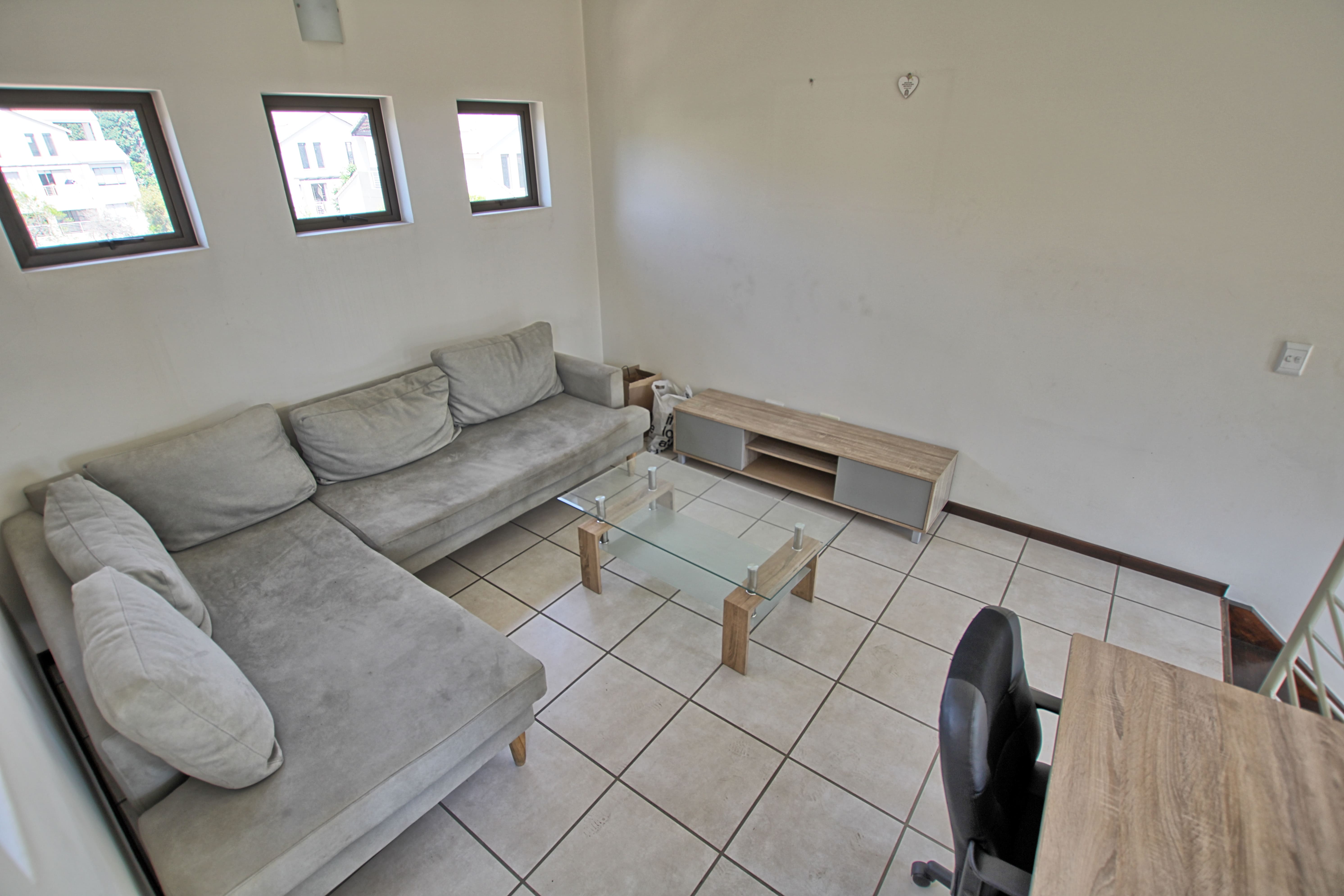 1 Bedroom Property for Sale in Bryanston Gauteng