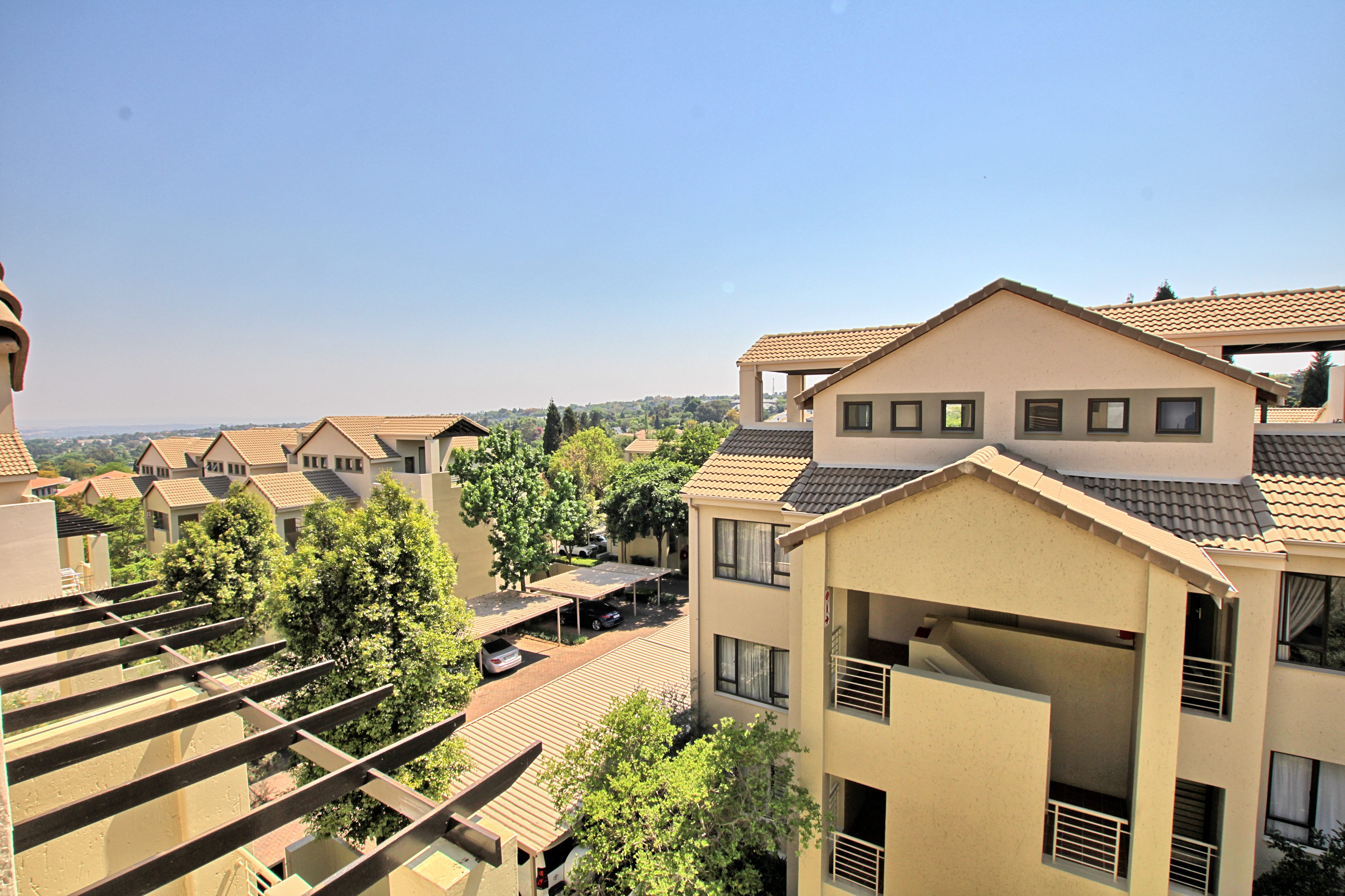 1 Bedroom Property for Sale in Bryanston Gauteng