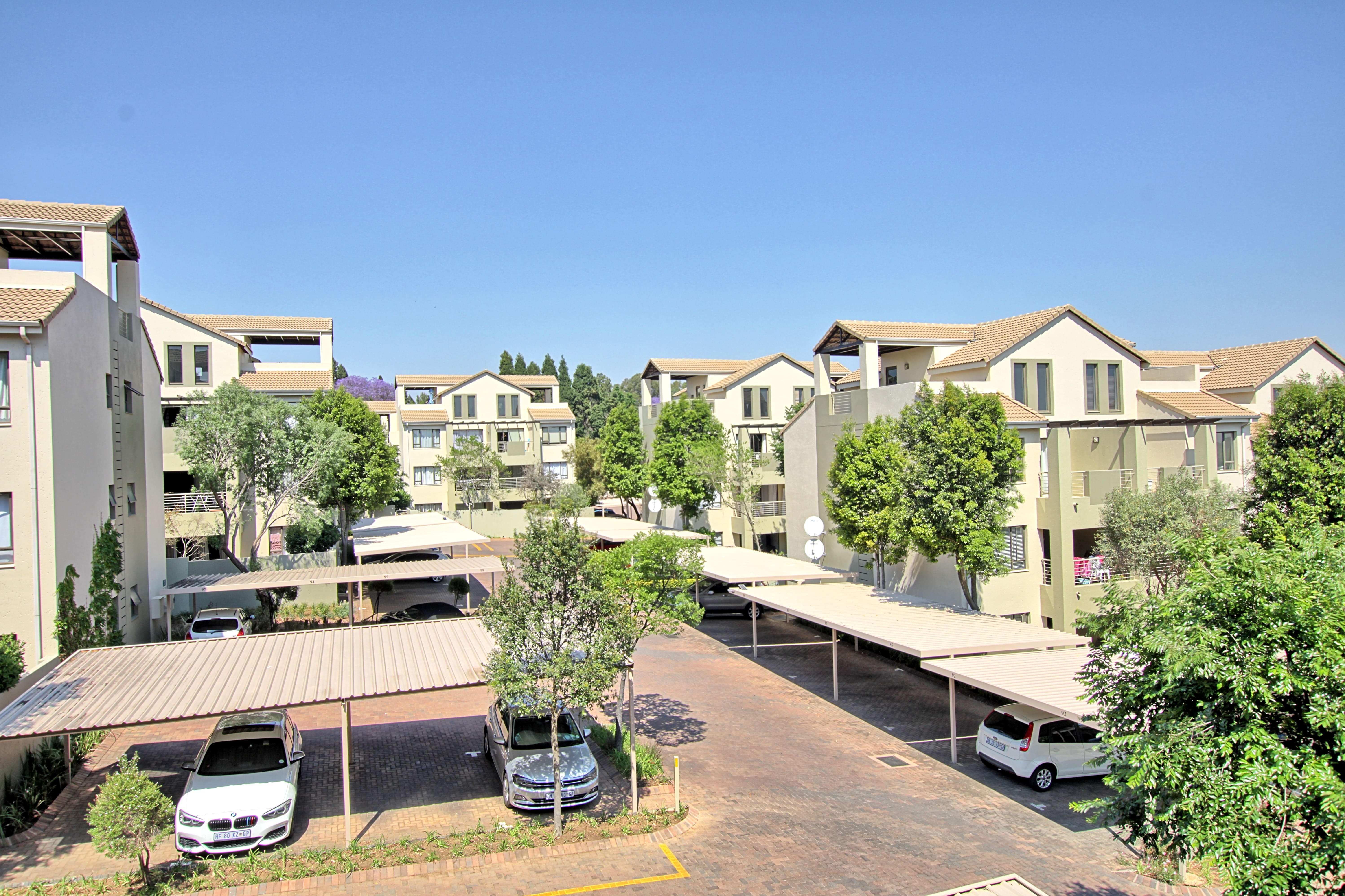 1 Bedroom Property for Sale in Bryanston Gauteng