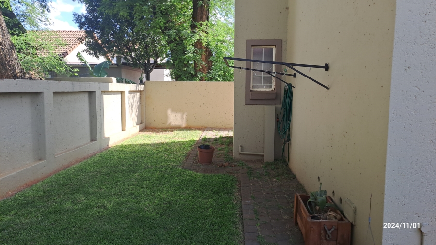 2 Bedroom Property for Sale in Annlin Gauteng