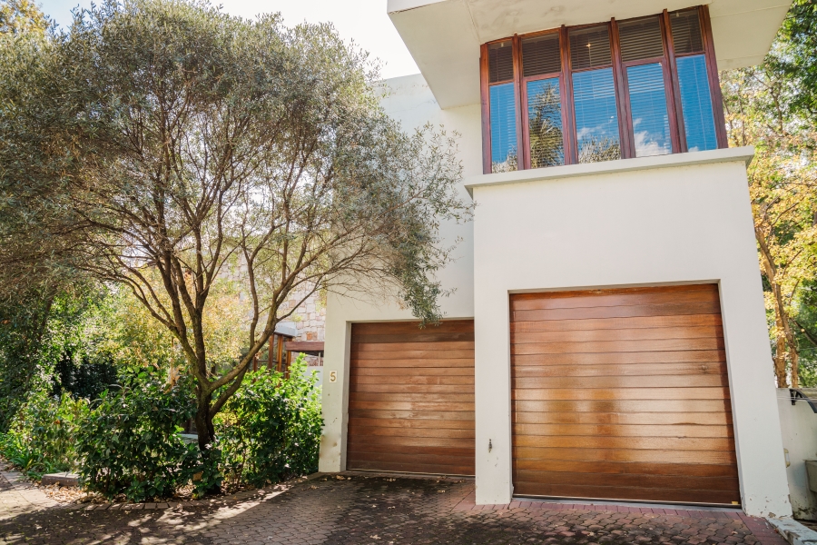 3 Bedroom Property for Sale in Strathavon Gauteng