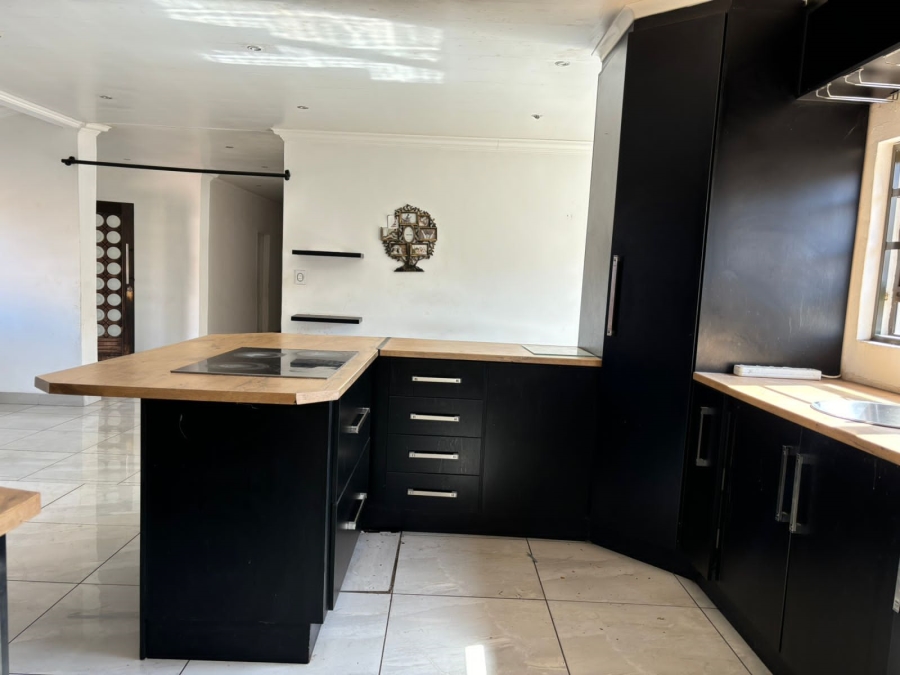 3 Bedroom Property for Sale in Actonville Gauteng