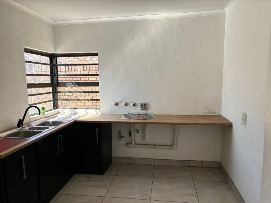 3 Bedroom Property for Sale in Actonville Gauteng