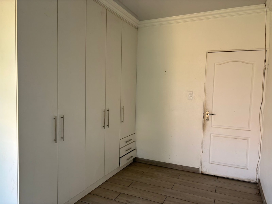 3 Bedroom Property for Sale in Actonville Gauteng