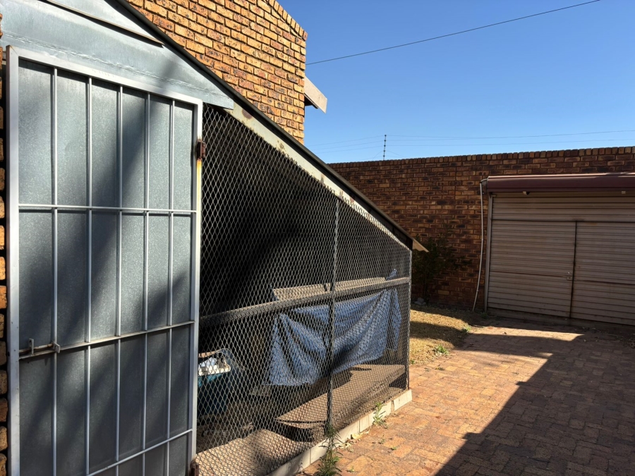 3 Bedroom Property for Sale in Actonville Gauteng