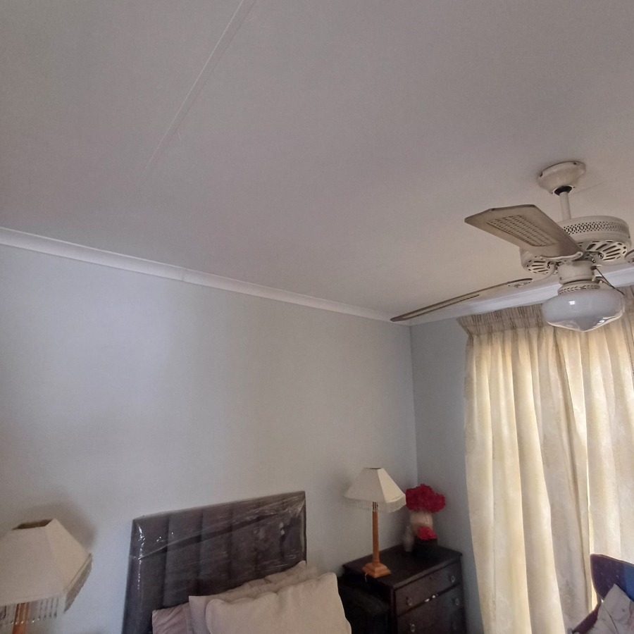 2 Bedroom Property for Sale in Helderstrome AH Gauteng